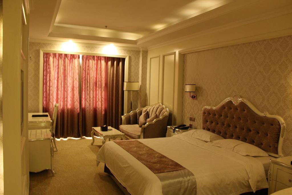 Zhuhai Rongfeng Hotel Extérieur photo