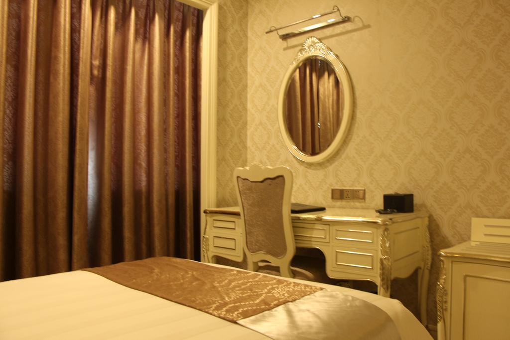 Zhuhai Rongfeng Hotel Extérieur photo