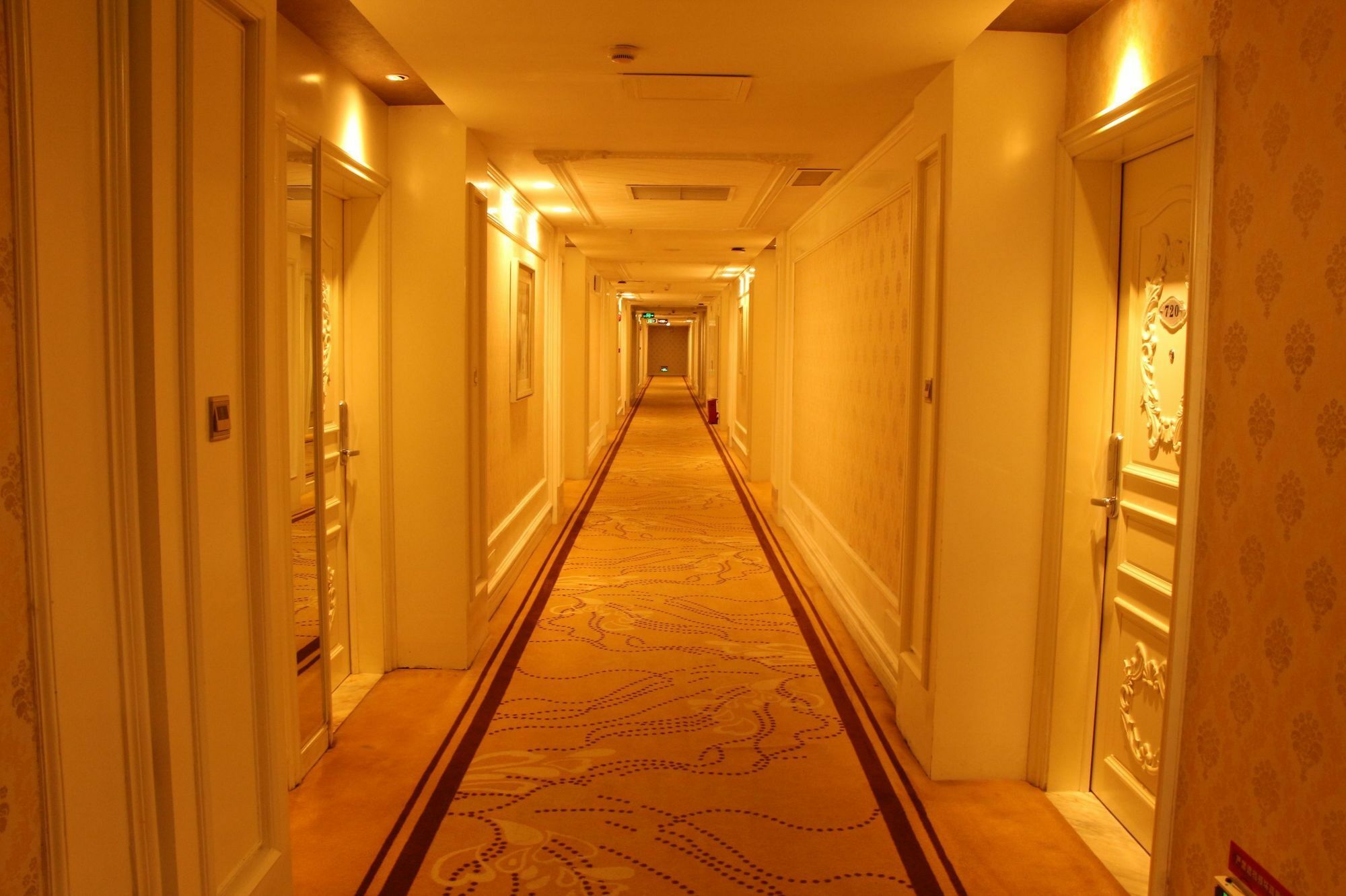 Zhuhai Rongfeng Hotel Extérieur photo
