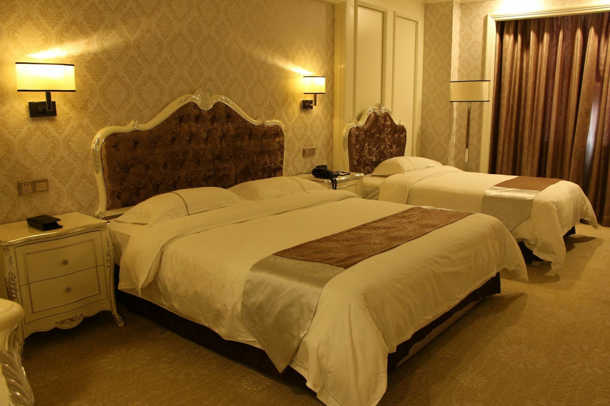 Zhuhai Rongfeng Hotel Extérieur photo